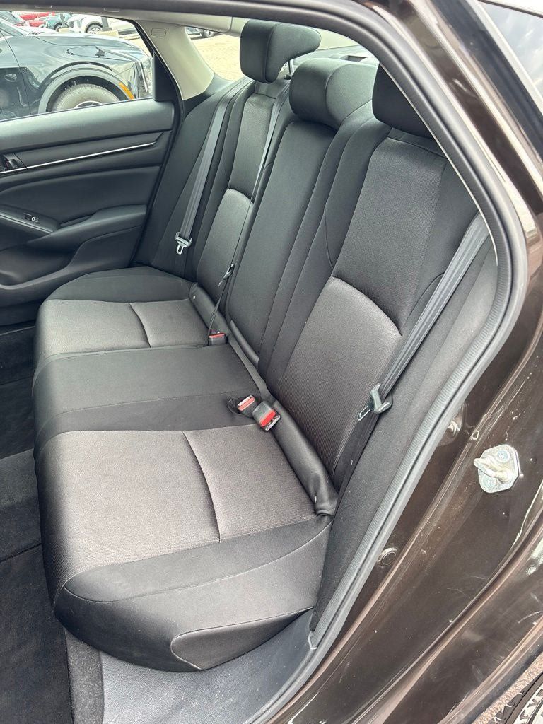 Used 2018 Honda Accord EX image 27