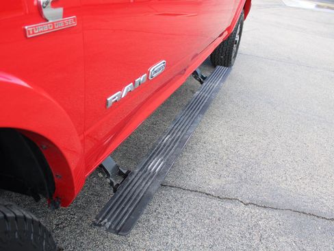 Used 2020 RAM 3500 Limited image 12