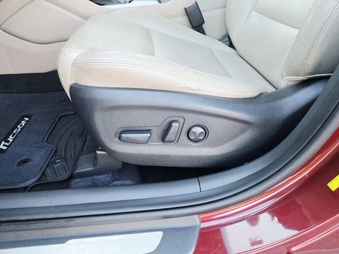 Used 2016 Hyundai Tucson Limited w/ Option Group 03 image 34