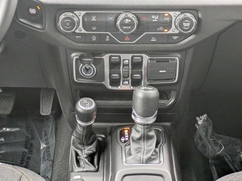 New 2026 Jeep Wrangler Unlimited Sport AWD/4WD image 18