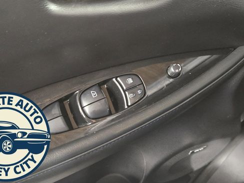 Used 2020 Nissan Leaf SL Plus w/ Protection Package image 19