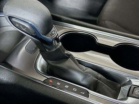 Used 2023 Chevrolet Malibu LT image 18