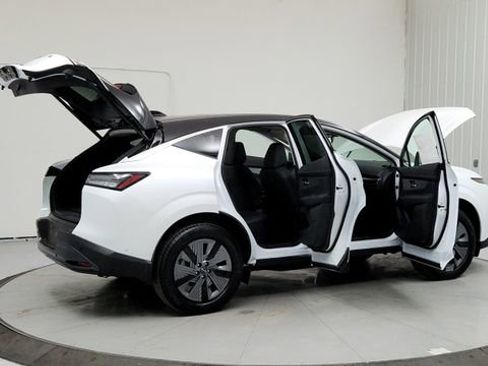 New 2025 Nissan Murano SL image 15