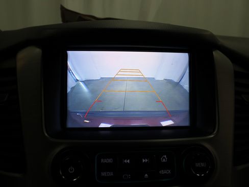 Used 2017 GMC Yukon SLT w/ HD Trailering Package image 49