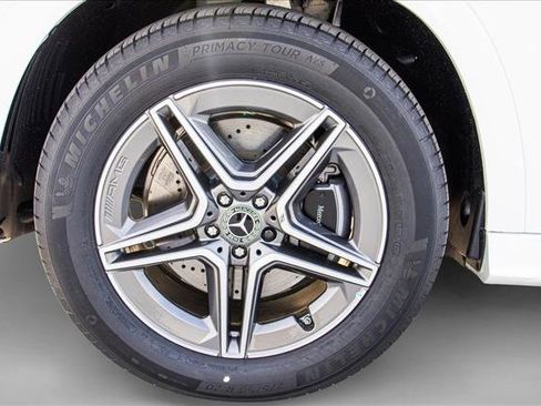 New 2026 Mercedes-Benz GLE 450 4MATIC image 9