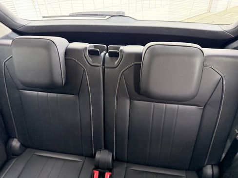 Used 2024 Volkswagen Tiguan Wolfsburg Edition FWD image 18
