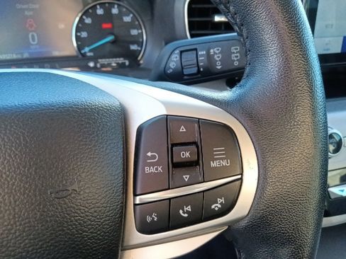 Used 2023 Ford Explorer XLT w/ Equipment Group 202A image 20