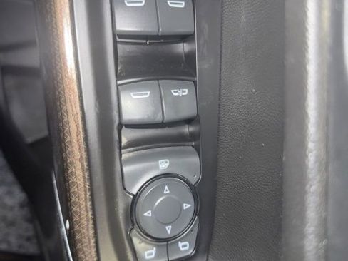 Certified 2019 Chevrolet Silverado 1500 LT w/ All-Star Edition image 11