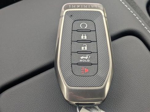 New 2026 INFINITI QX80 Autograph w/ Premium Cargo Package image 34