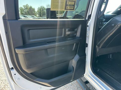 Used 2023 RAM 3500 Tradesman w/ Safety Group AWD/4WD image 28
