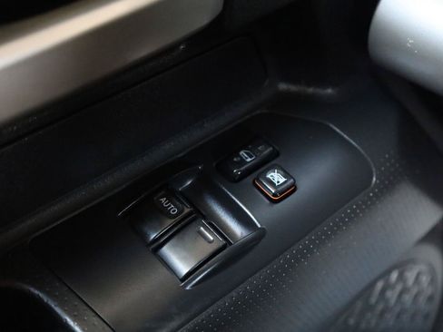 Used 2007 Toyota FJ Cruiser 4WD image 27