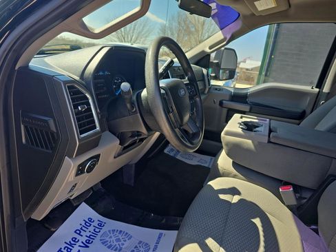 Used 2017 Ford F250 XLT w/ XLT Value Package image 20