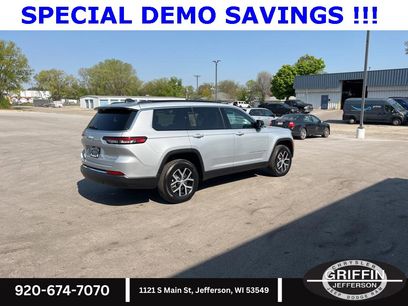 New 2025 Jeep Grand Cherokee L Limited w/ Luxury Tech Group II