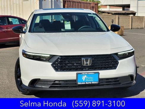 New 2025 Honda Accord SE image 2