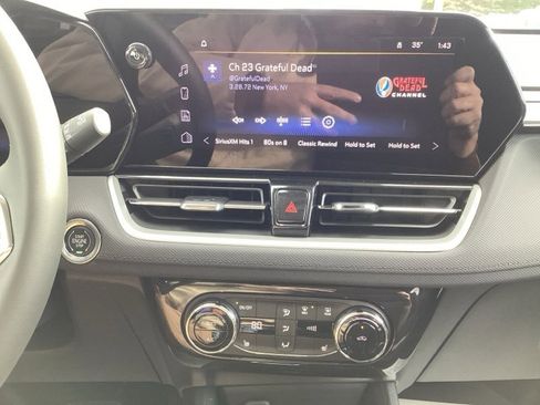 New 2026 Chevrolet TrailBlazer LT w/ Convenience Package image 40