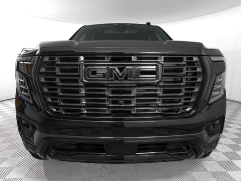 Used 2026 GMC Yukon XL Denali Ultimate AWD/4WD image 3