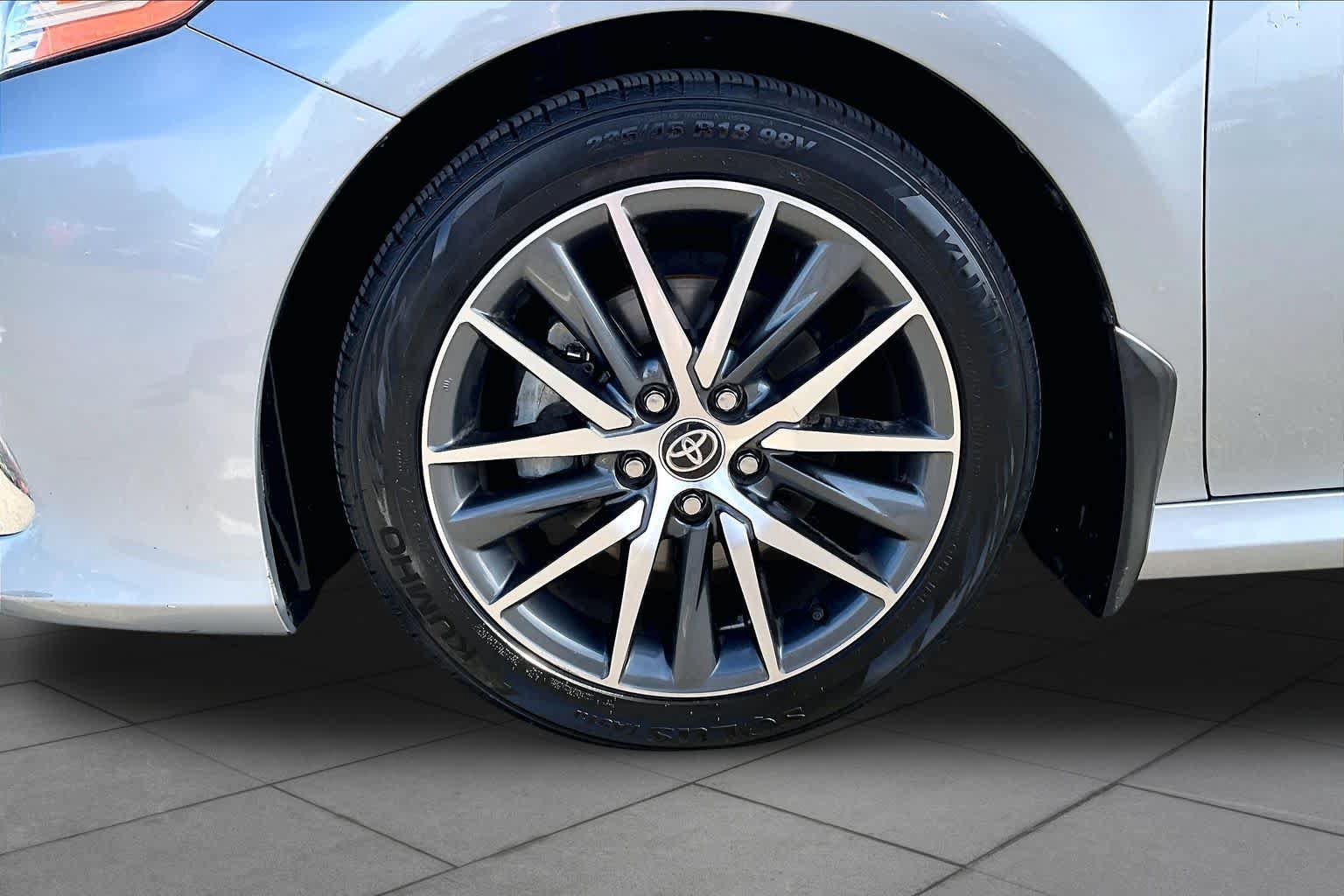 Certified 2023 Toyota Camry XLE w/ Navigation Package FWD image 10