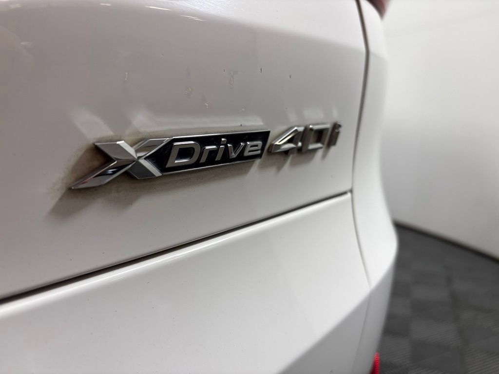 Used 2019 BMW X5 xDrive40i w/ Convenience Package AWD/4WD image 10