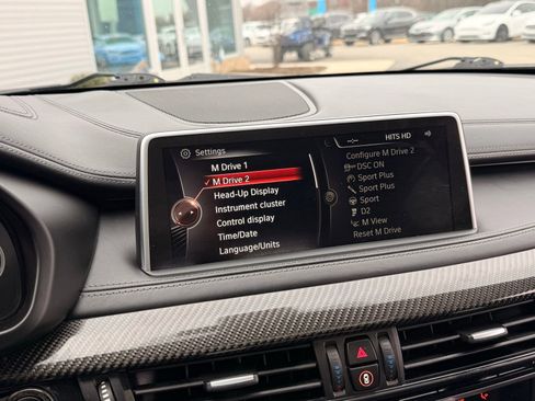 Used 2016 BMW X6 M image 43