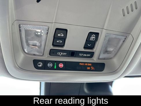 Used 2024 Chevrolet Malibu LT image 32