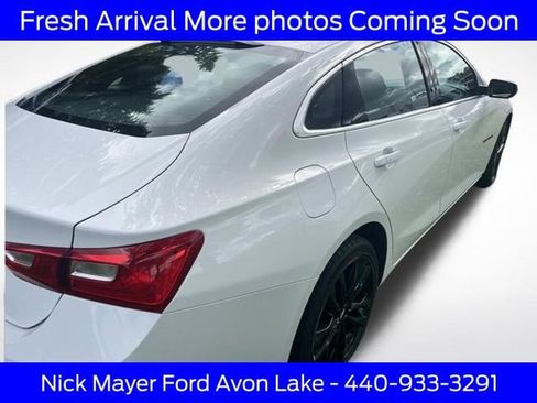 Used 2018 Chevrolet Malibu LT w/ Redline Edition FWD image 6