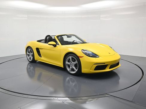 Certified 2023 Porsche 718 Boxster RWD image 36