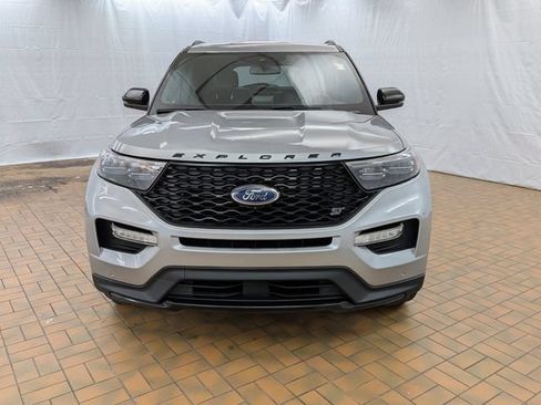 Certified 2022 Ford Explorer ST w/ Equipment Group 401A AWD/4WD image 2
