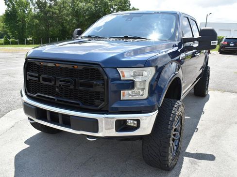 Used 2016 Ford F150 Lariat w/ Equipment Group 502A Luxury AWD/4WD image 2