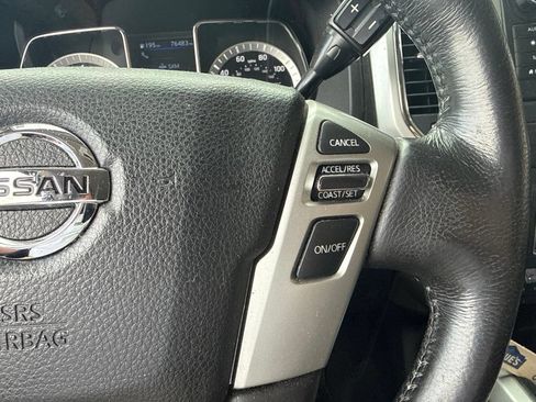 Used 2019 Nissan Titan SV w/ SV Convenience Package AWD/4WD image 20
