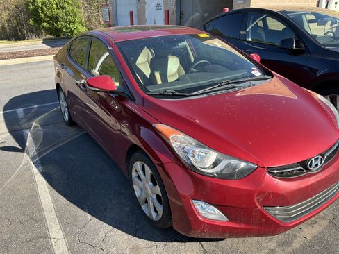 Used 2012 Hyundai Elantra Limited w/ Technology Pkg 5 image 3