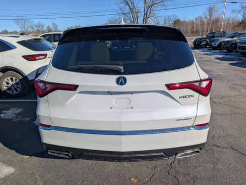 Used 2023 Acura MDX SH-AWD image 6