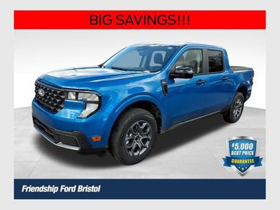 New 2025 Ford Maverick XLT w/ XLT Luxury Package