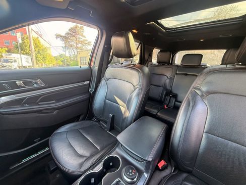 Used 2018 Ford Explorer Sport AWD/4WD image 14
