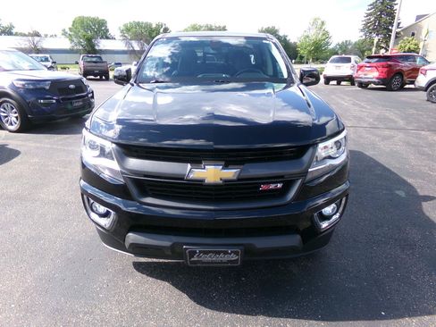 Used 2020 Chevrolet Colorado Z71 AWD/4WD image 4
