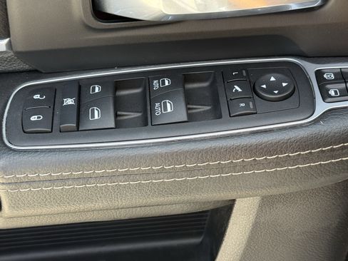 Used 2024 RAM 2500 Laramie image 27