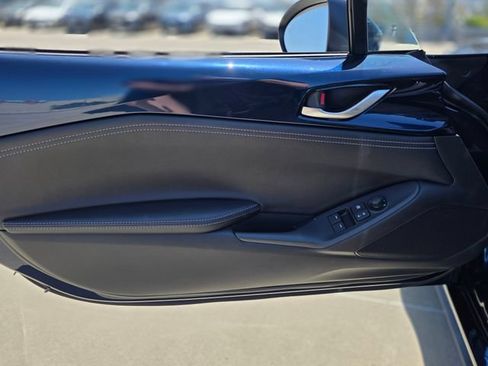 New 2026 MAZDA MX-5 Miata Club w/ Interior Package RWD image 15