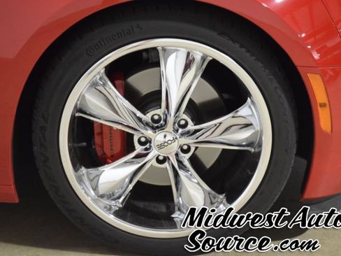 Used 2022 Chevrolet Camaro SS RWD image 11