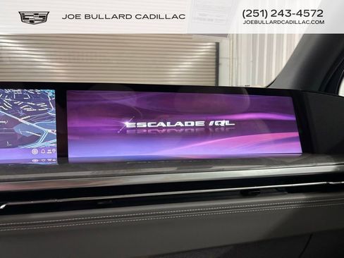 New 2026 Cadillac Escalade IQL Luxury image 31
