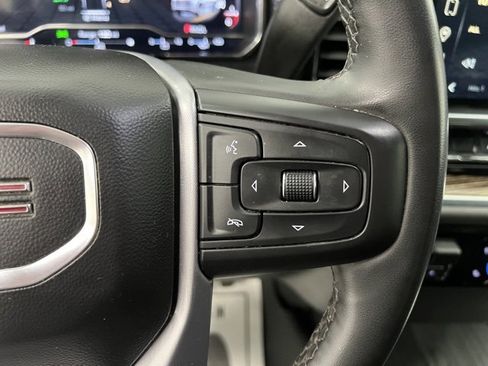 Used 2024 GMC Sierra 1500 Elevation image 28