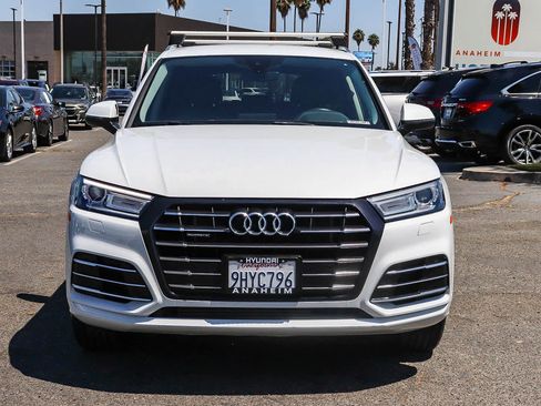Used 2020 Audi Q5 e Premium w/ Convenience Package AWD/4WD image 2