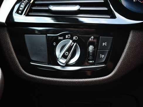 Used 2021 BMW 540i xDrive 540i xDrive w/ Luxury Seating Package image 26