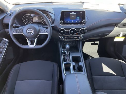 New 2025 Nissan Sentra SR image 9