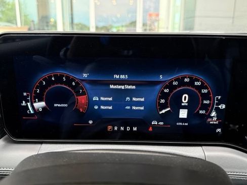 Used 2025 Ford Mustang GT Premium RWD image 31