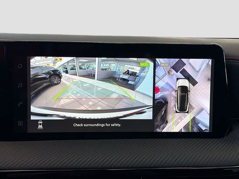 New 2026 Nissan Kicks SR image 14