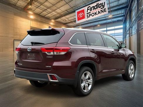 Used 2018 Toyota Highlander Limited image 4