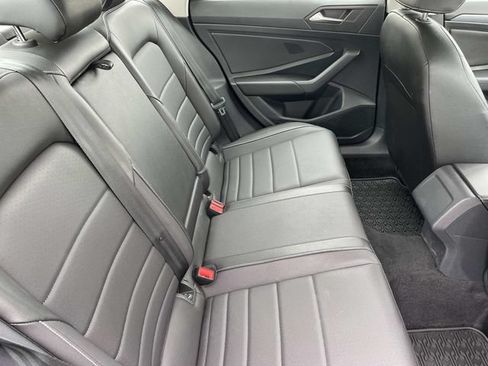 Used 2023 Volkswagen Jetta SE FWD image 23