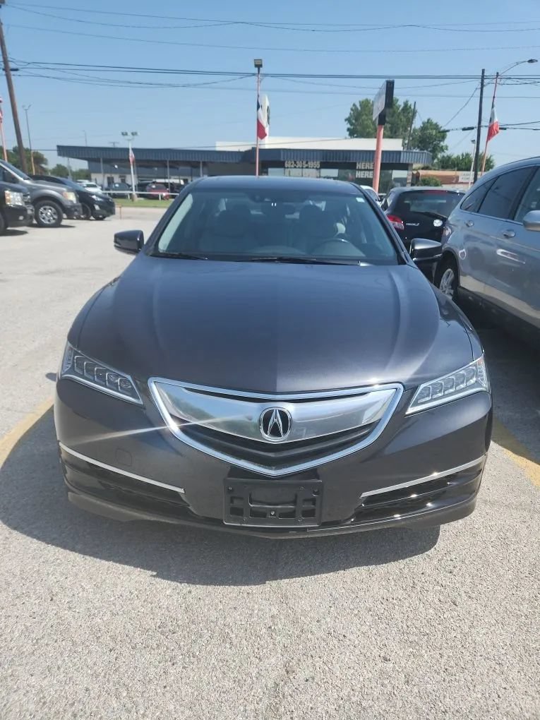 Used 2015 Acura TLX w/ Technology Package FWD image 2