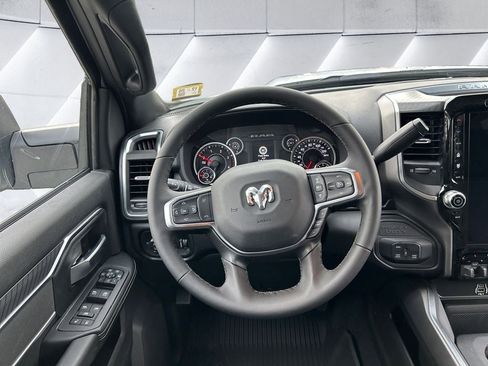 New 2026 RAM 2500 Big Horn AWD/4WD image 13