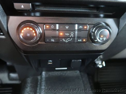 Used 2018 Ford F250 XL w/ Power Equipment Group AWD/4WD image 56