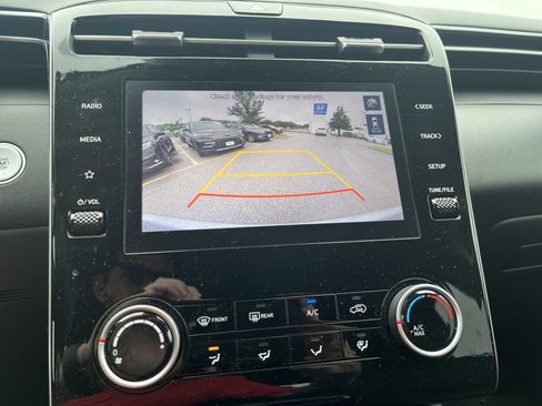 Used 2023 Hyundai Tucson SEL AWD/4WD image 28